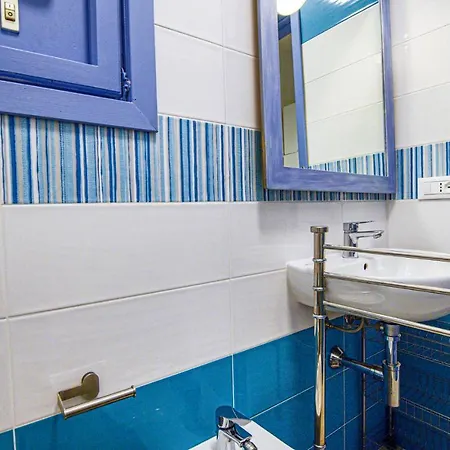 Apartment Awesome In With Wifi Porto Azzurro